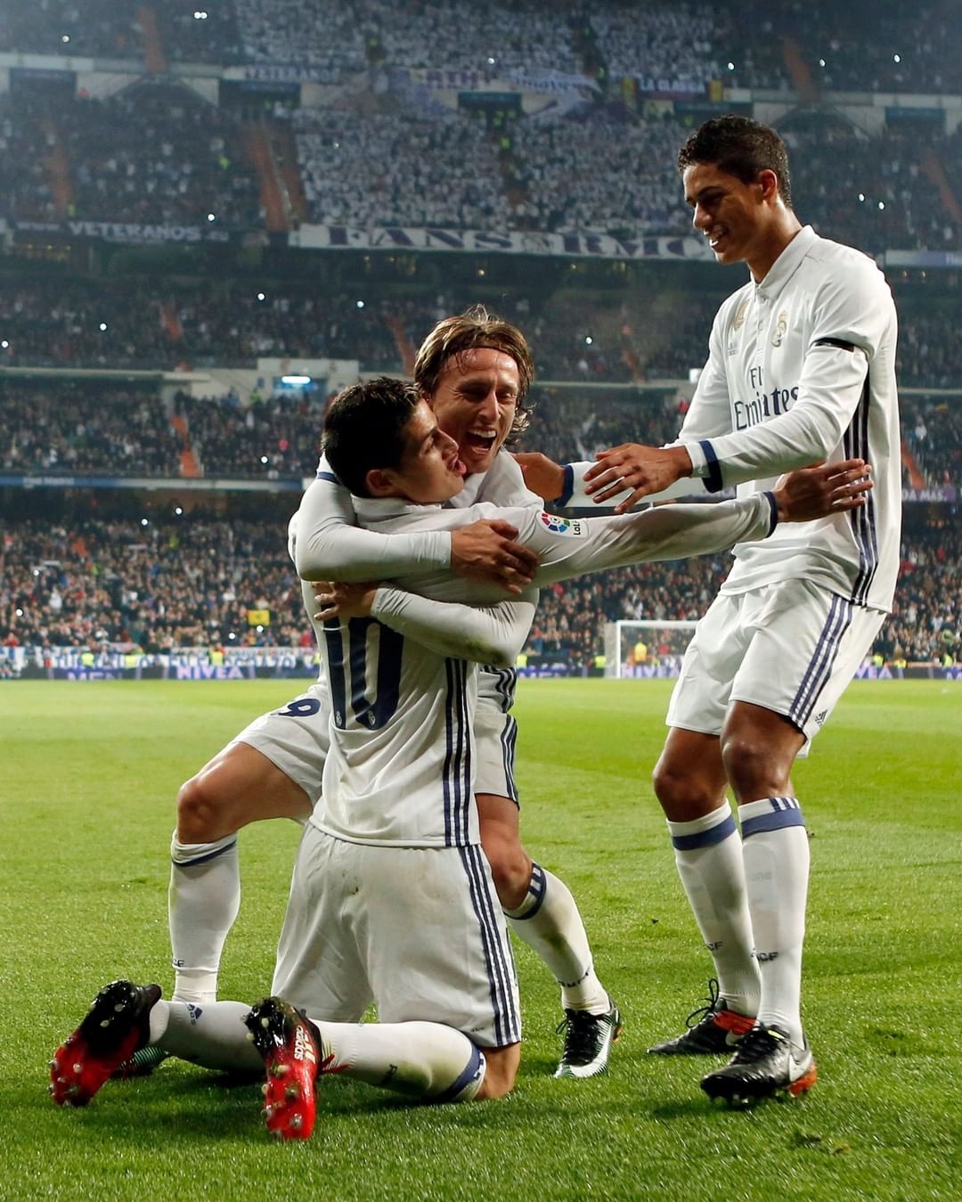 这位现年二 这位现年二