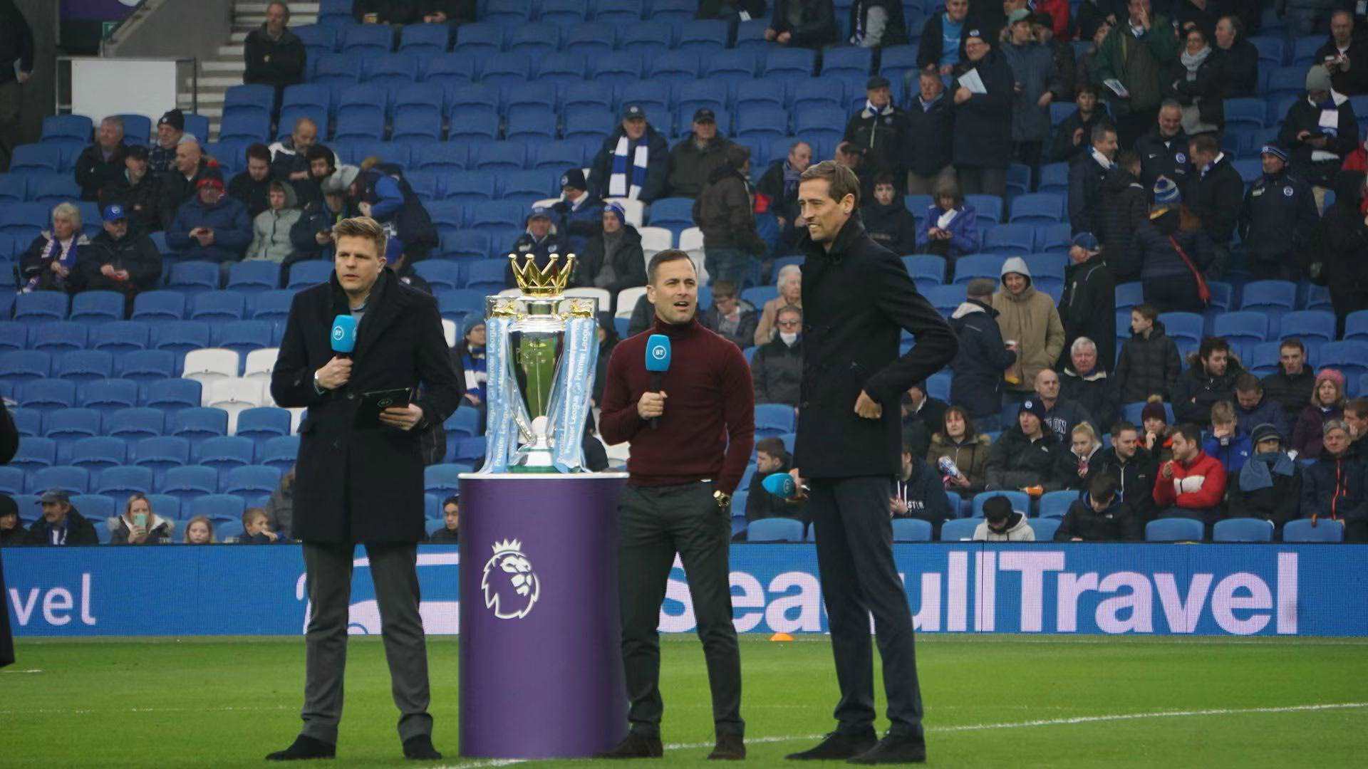 骆建佑和郑 骆建佑和郑