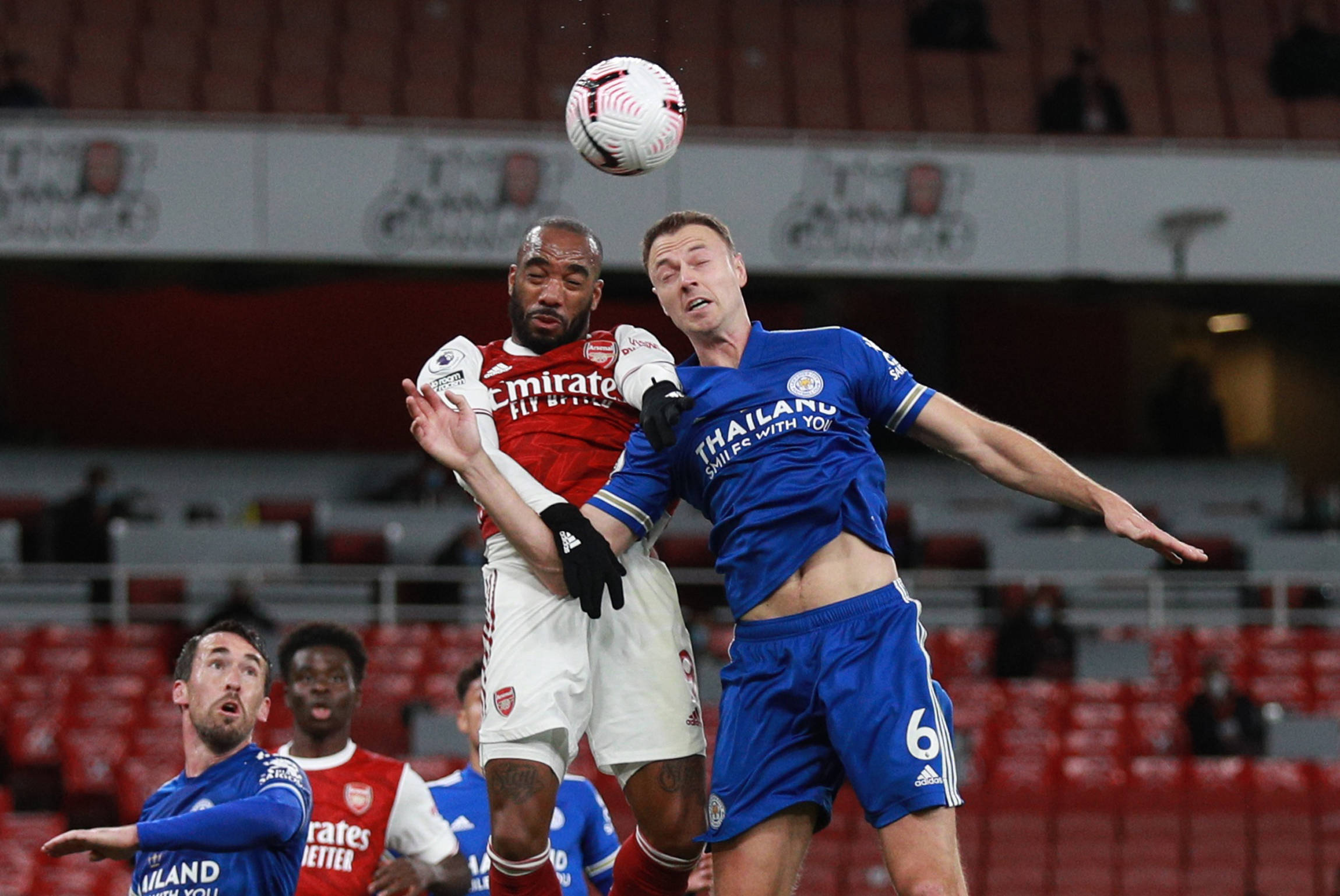 紧贴前文内 紧贴前文内